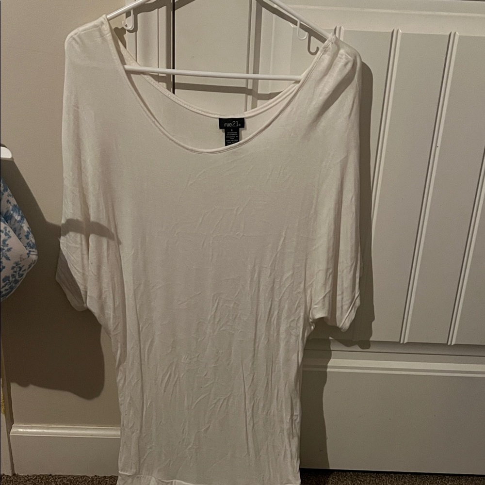 White Over-sized  Short Sleeve Women's Tee